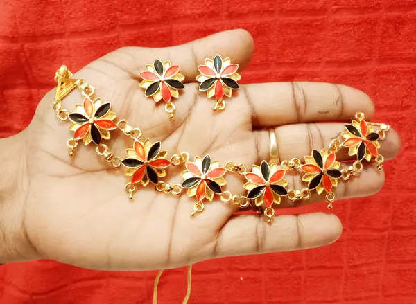 Assamese_Traditional_Gold_Plated_Red_Black_Colour_Golpata_Necklace_Set_For_Women